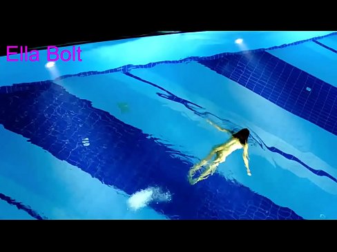 ❤️ నేను చూడటం ఆపలేను, ELLA BOLT రిసార్ట్ పూల్‌లో నగ్నంగా ఈత కొడుతూ దొరికిన యువ అందగత్తె ☑ పోర్నో fb పోర్న్ వద్ద te.kanalmoscow.ru ❌